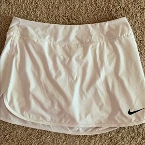 dri fit nike skirt, never worn!